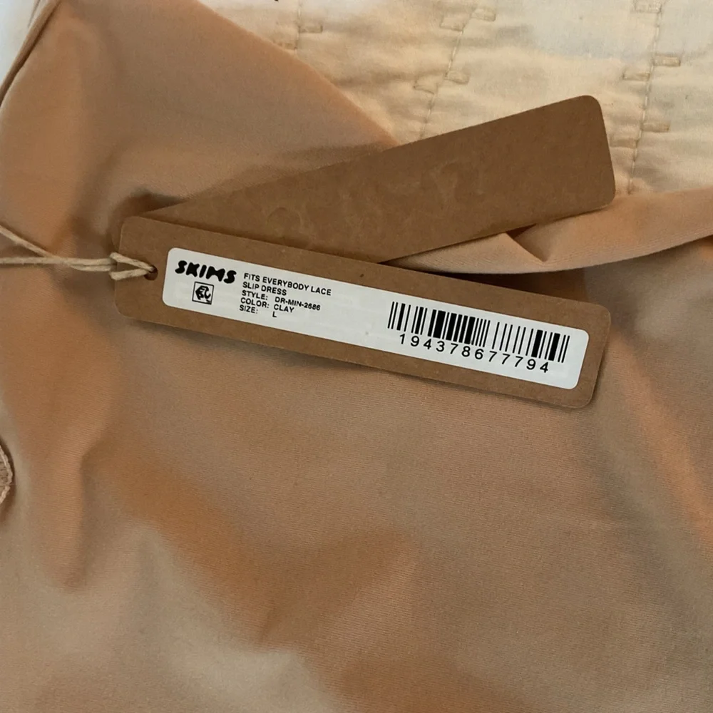 Skims fits everyone slip dress, Large, New - Picture 4 of 9